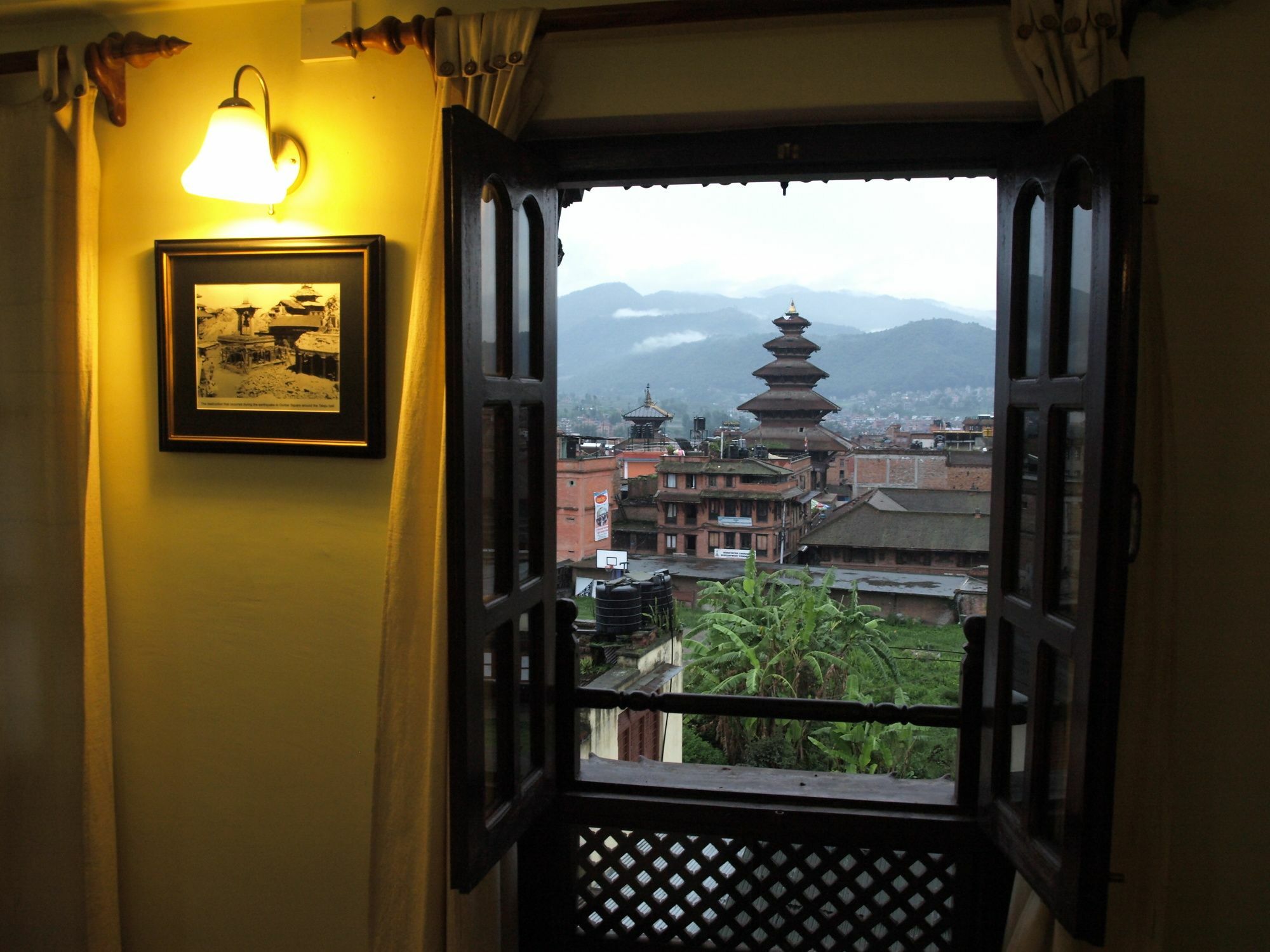 Vajra Boutique Hotel Bhaktapur Exterior photo